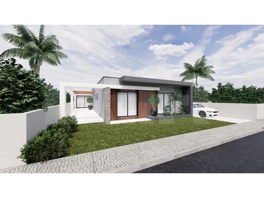 ‏בית חד-משפחתי ב  Seixal, Distrito de Setúbal