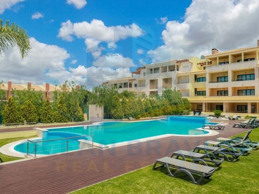 ローレ, Louléのアパートメント