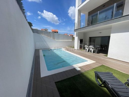 Luxe woning in Odivelas, Distrito de Lisboa