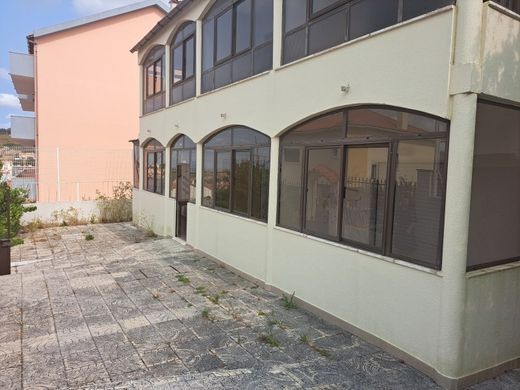 Luxury home in Odivelas, Lisbon