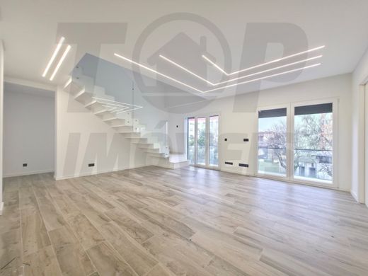 Duplex a Loures, Lisbona