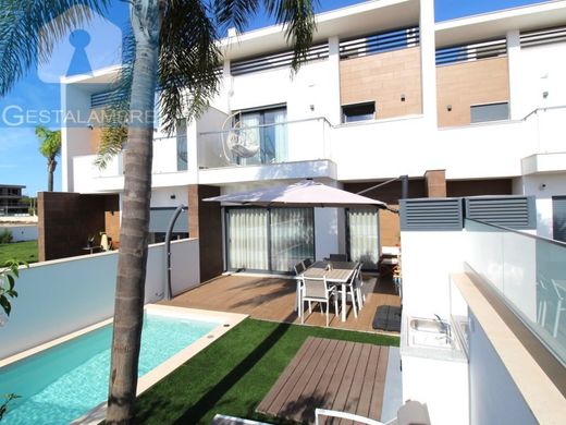 Semidetached House in Albufeira, Albufeira Municipality