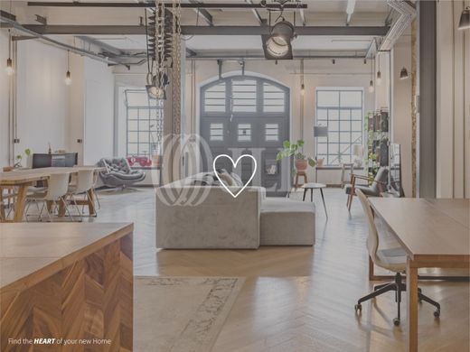 Luxury home in Alcântara, Almada