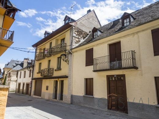 Luxury home in Bossòst, Province of Lleida