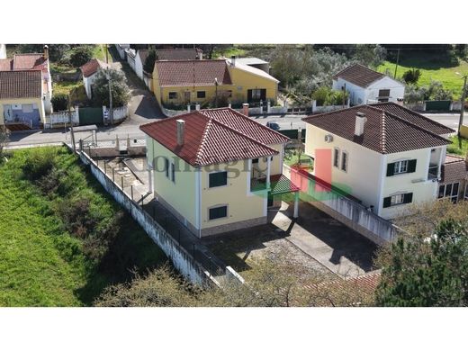 Luxury home in Azambuja, Lisbon