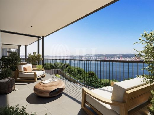 Appartamento a Almada, Distrito de Setúbal