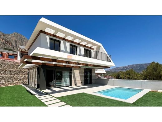 Villa en Polop, Provincia de Alicante