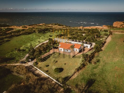 Luxury home in São Martinho do Porto, Alcobaça