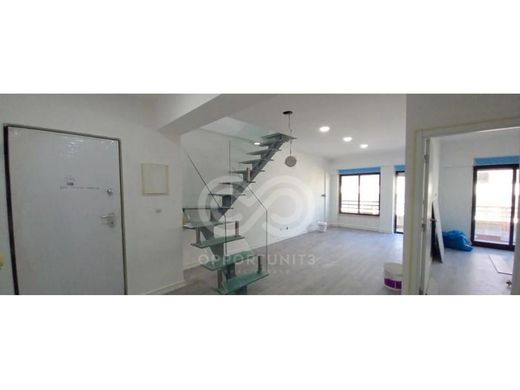 Duplex à Almada, Distrito de Setúbal