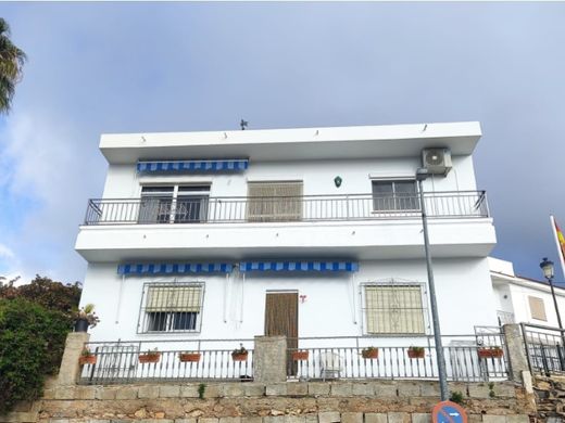 ﻣﻨﺰﻝ ﺭﻳﻔﻲ/ ﺑﻴﺖ ﻤﺰﺭﻋﺔ ﻓﻲ Cómpeta, Provincia de Málaga