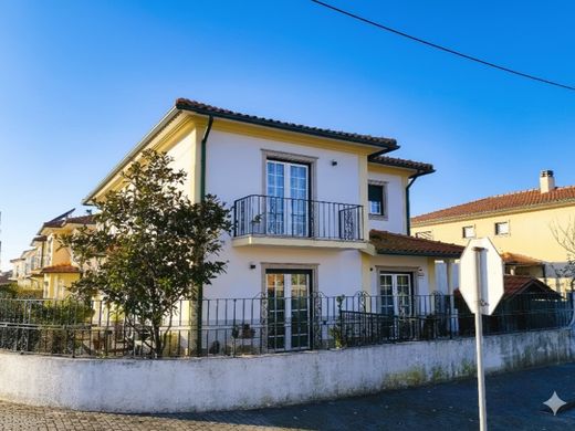 Detached House in Ílhavo, Aveiro