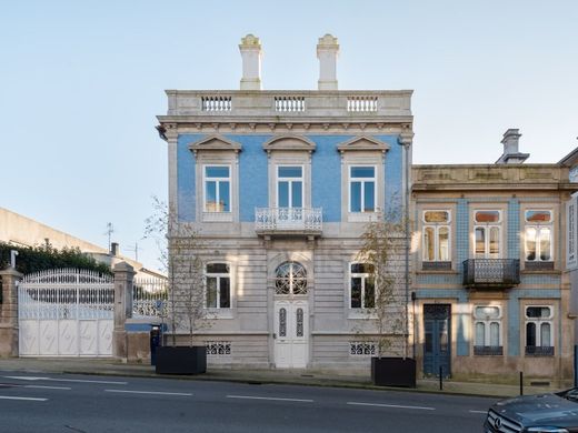 Mansão / Palacete - Porto