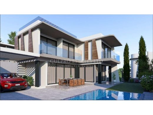 Villa a Parekklisha, Parekklisiá