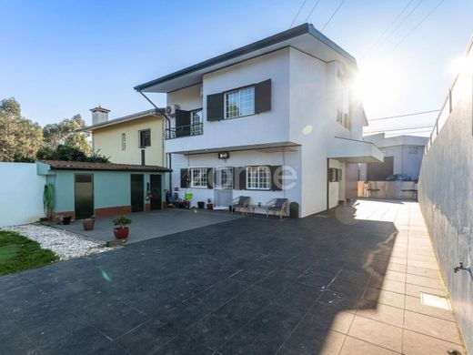 Casa de lujo en Trofa, Oporto