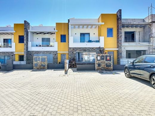 Mehrfamilienhaus in Olhão, Distrito de Faro