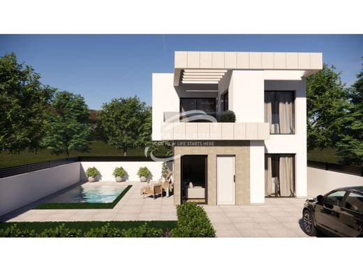 Villa in Los Montesinos, Alicante