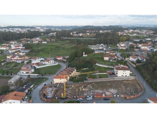 다세대 빌라 / Santa Maria da Feira, Distrito de Aveiro