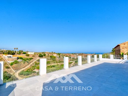 Villa in Benajarafe, Malaga