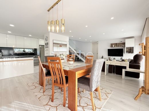 Luxury home in Vila Nova de Famalicão, Distrito de Braga