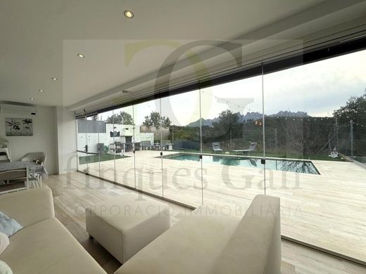 Luxury home in Castellgalí, Province of Barcelona