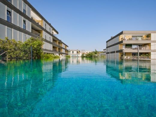 Apartment / Etagenwohnung in Oeiras, Lissabon
