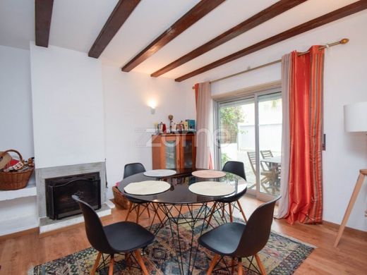 Luxury home in Cascais, Lisbon
