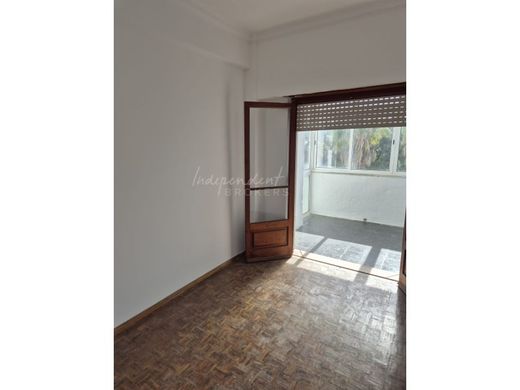 Apartment in Oeiras, Lisbon