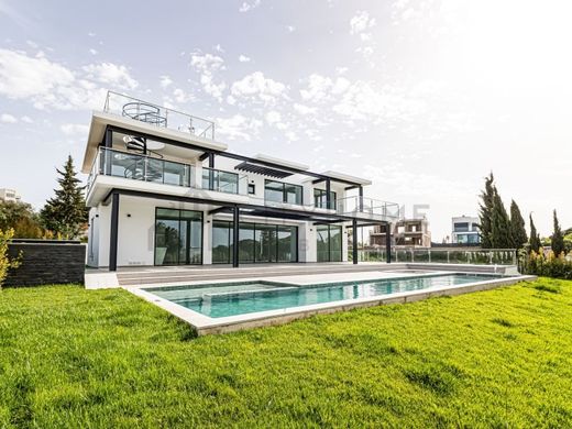 Detached House in Albufeira, Albufeira Municipality