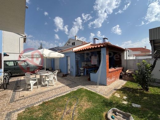 Luxury home in Alenquer, Lisbon