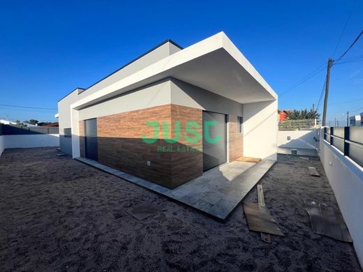 단독 저택 / Seixal, Distrito de Setúbal