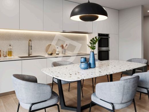 Apartment / Etagenwohnung in Aveiro, Distrito de Aveiro