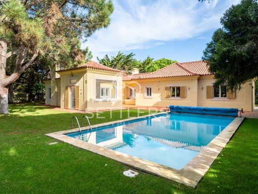 Detached House in Cascais, Lisbon