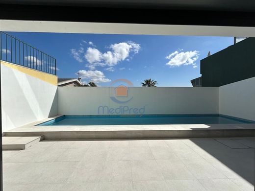 Luxury home in Loures, Lisbon