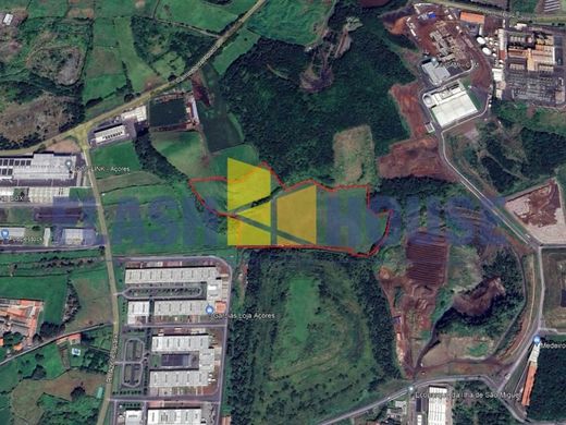 Ponta Delgada, Azoresの土地