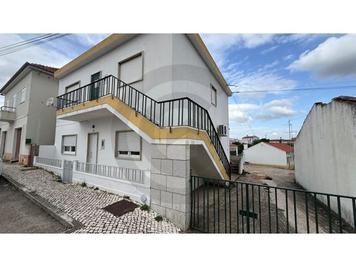 Residential complexes in Torres Novas, Distrito de Santarém