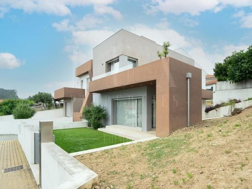 Συγκρότημα ανεξάρτητων κατοικιών σε Κόιμπρα, Coimbra