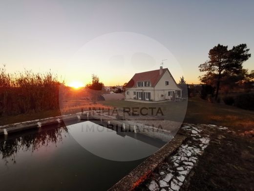 Casa rural / Casa de pueblo en Almodôvar, Beja