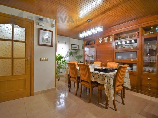 ‏וילה רב-משפחתית ב  La Seu d'Urgell, Província de Lleida