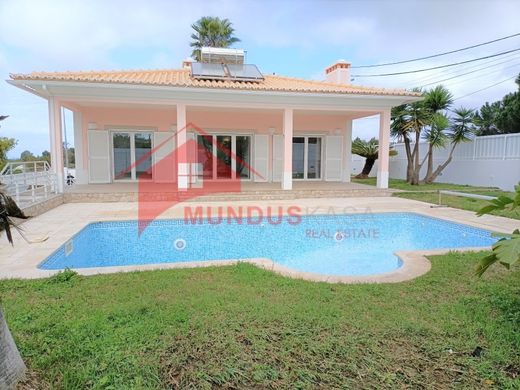 Luxury home in Sesimbra, Distrito de Setúbal