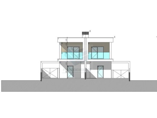 Semidetached House in Seixal, Distrito de Setúbal