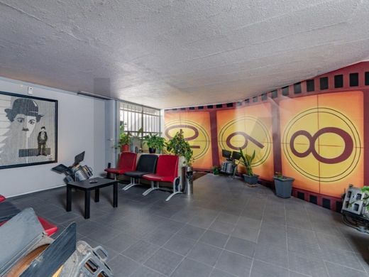 Офис, Oeiras, Distrito de Lisboa