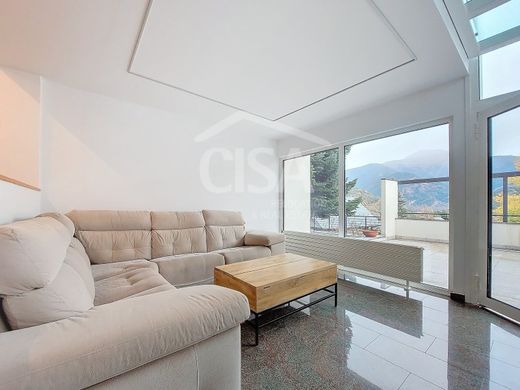 Semidetached House in La Massana