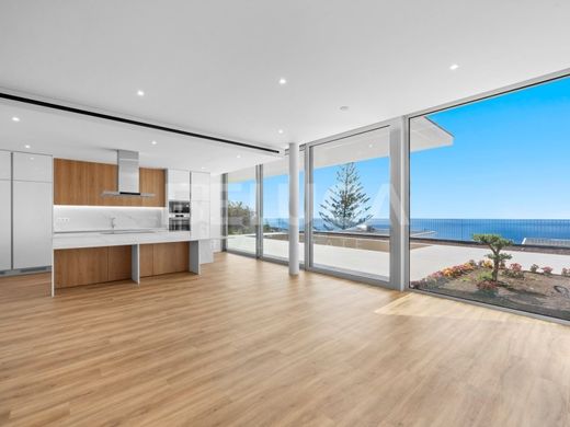 Luxury home in Calheta, Madeira