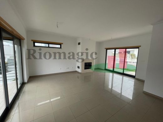 Luxury home in Almada, Distrito de Setúbal