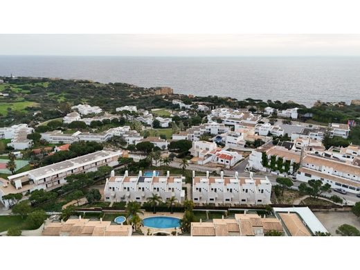 Chalet Pareado en Albufeira, Faro