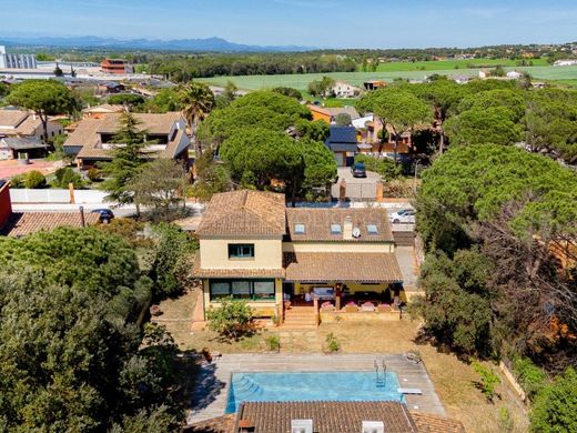 Luxus-Haus in Vidreres, Provinz Girona