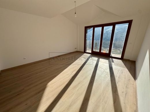 Apartment in Canillo