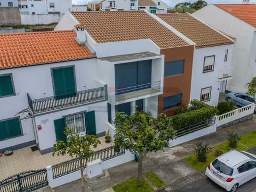 Luxury home in Ponta Delgada, Azores