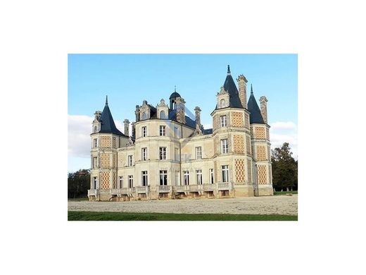 城堡  Saumur, Maine-et-Loire