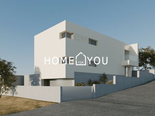 Casa di lusso a Charneca de Caparica, Almada